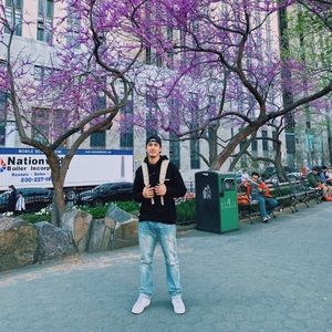 Meet your Posher, Daniel